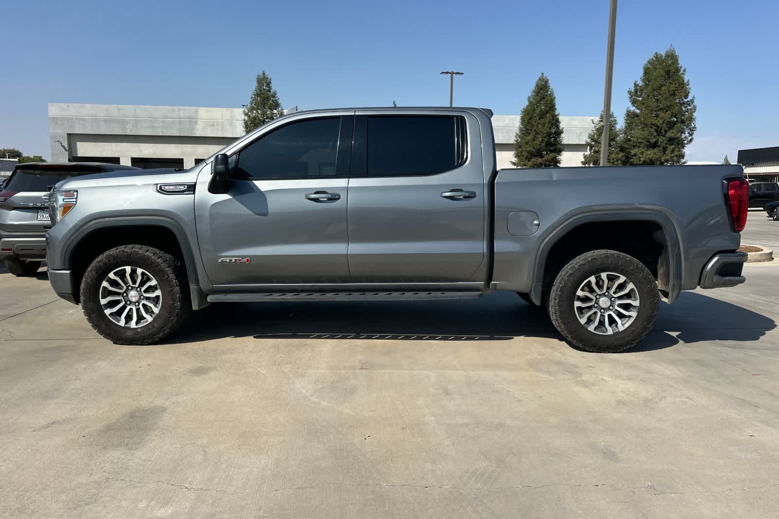 Thumbnail: 2022 GMC Sierra 1500 - 6