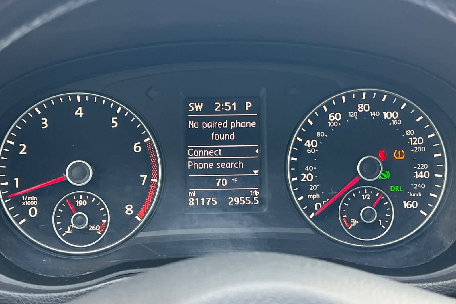 Thumbnail: 2013 Volkswagen Passat - 24