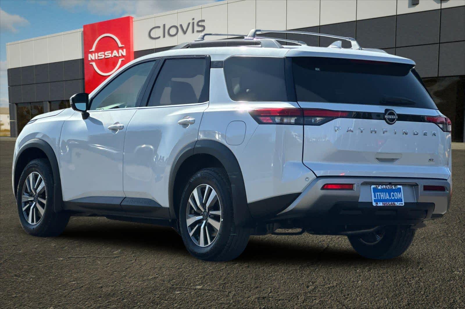 Thumbnail: 2025 Nissan Pathfinder - 7