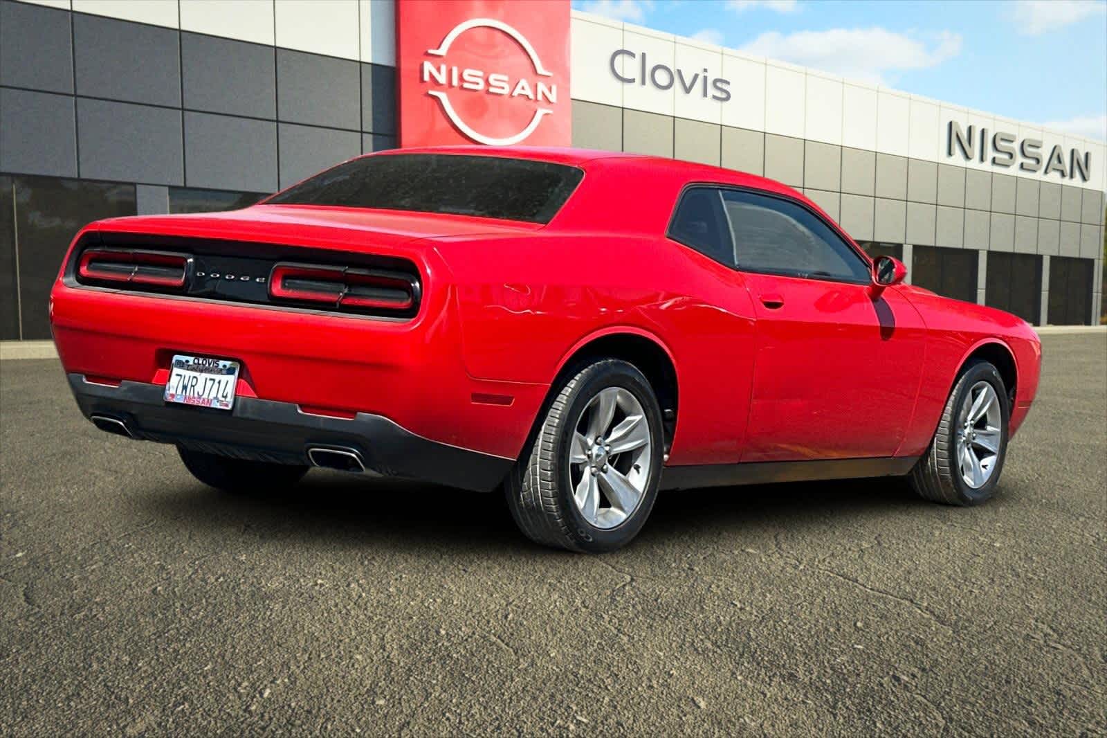 Thumbnail: 2016 Dodge Challenger - 3