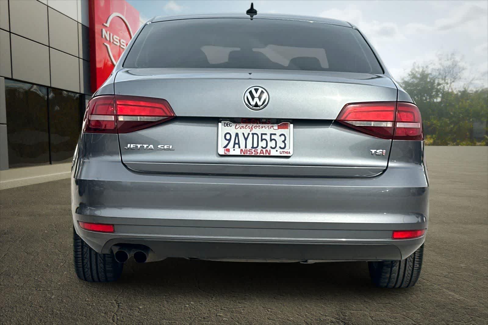 Thumbnail: 2016 Volkswagen Jetta - 8