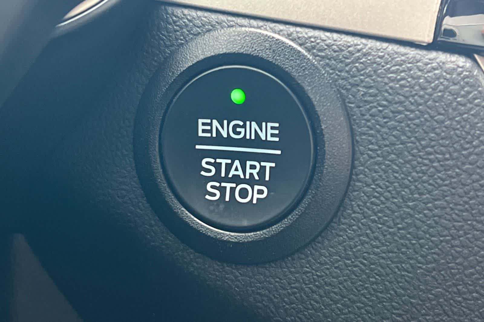 Thumbnail: 2022 Ford Escape - 28