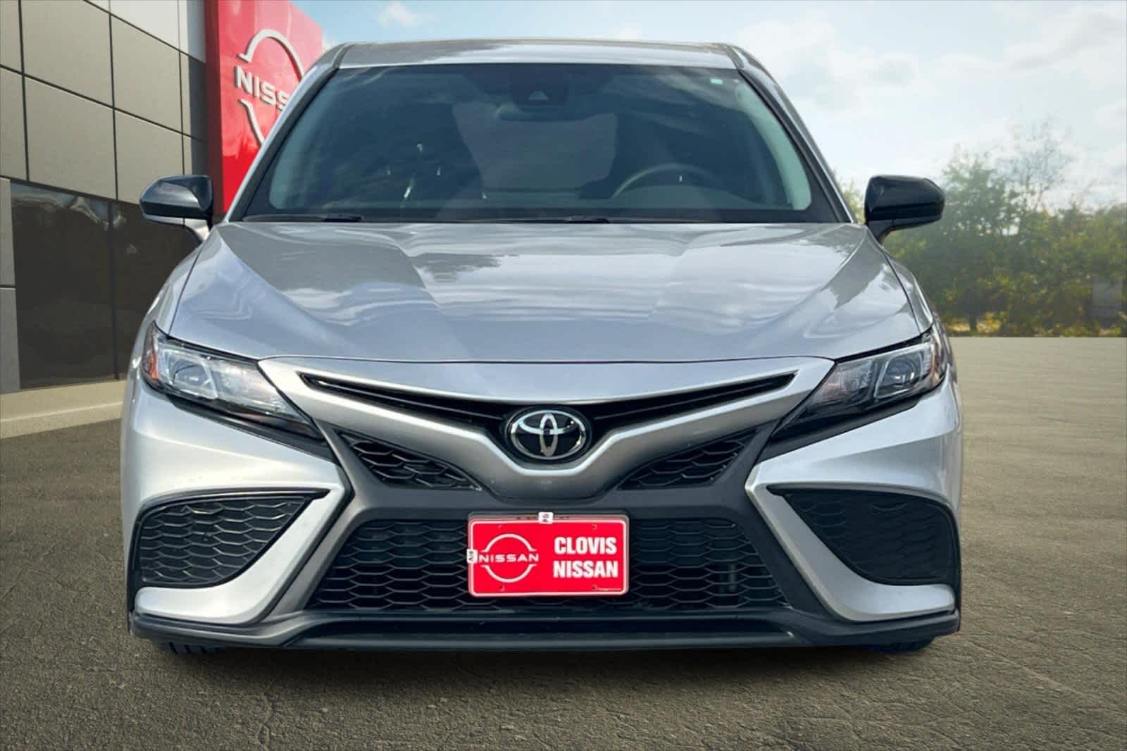 Thumbnail: 2021 Toyota Camry - 11