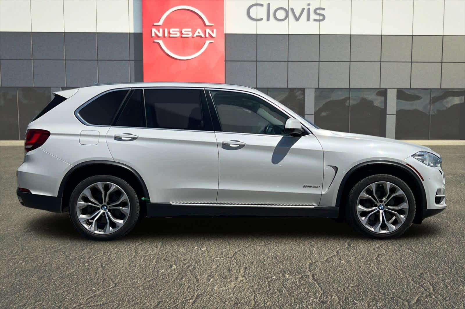 Thumbnail: 2015 BMW X5 - 9