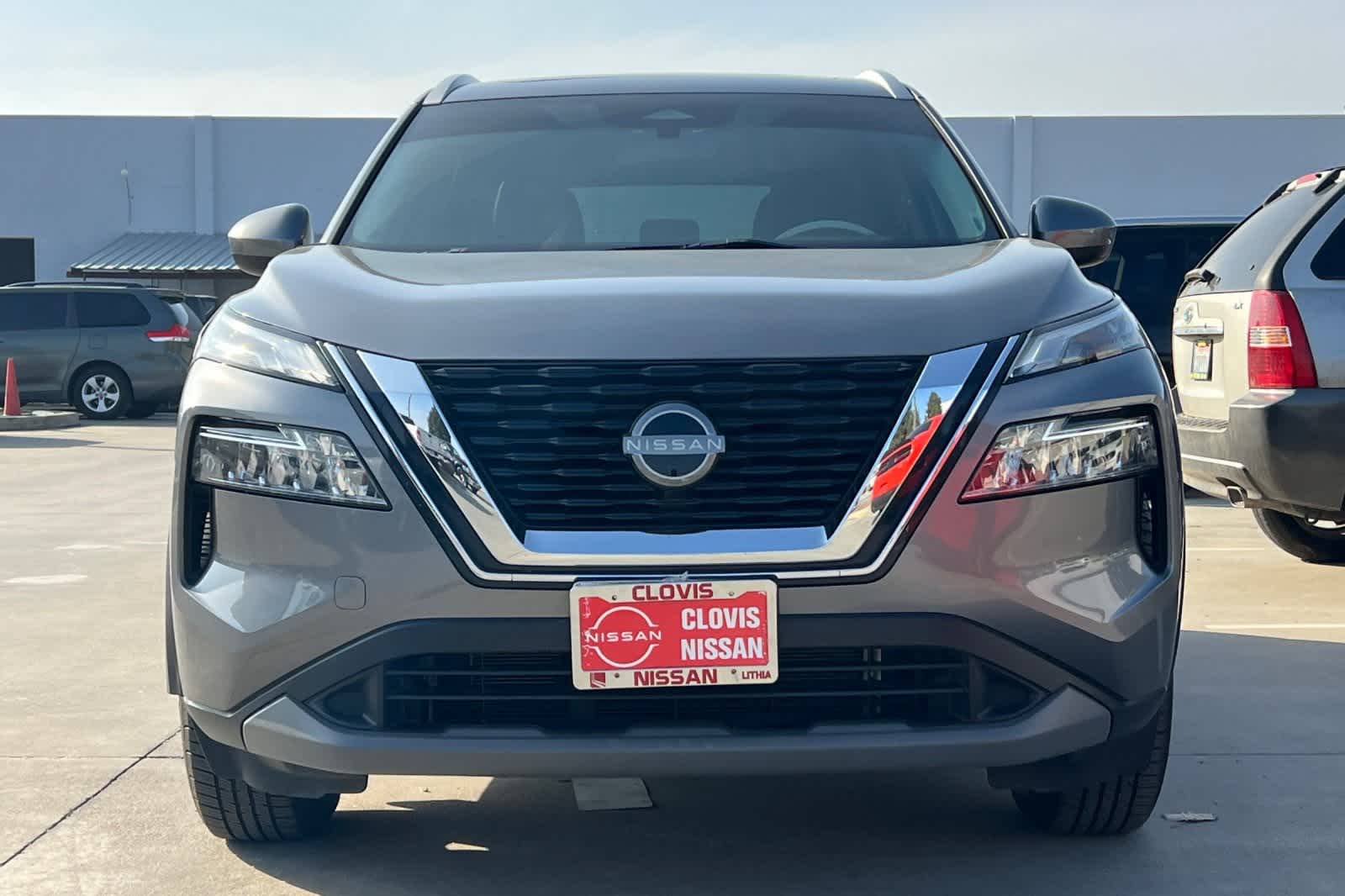 Thumbnail: 2023 Nissan Rogue - 11