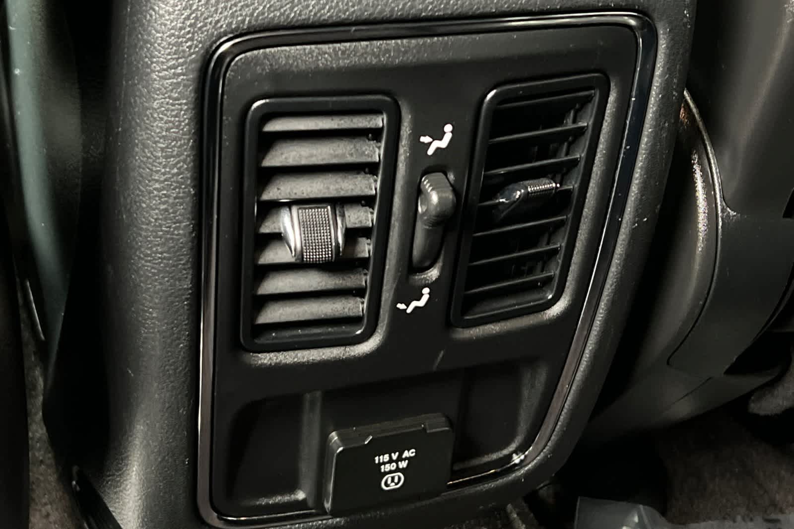 Thumbnail: 2019 Jeep Grand Cherokee - 15