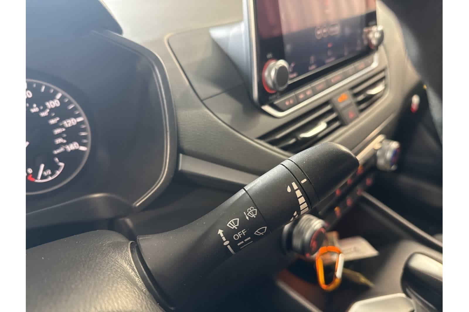 Thumbnail: 2022 Nissan Altima - 25