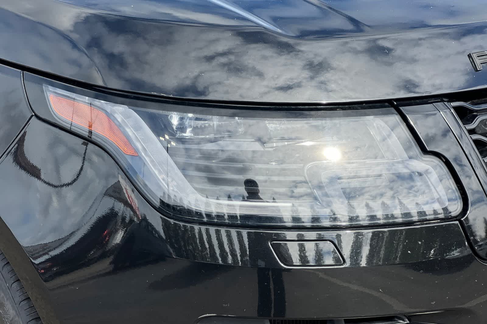 Thumbnail: 2021 Land Rover Range Rover - 36