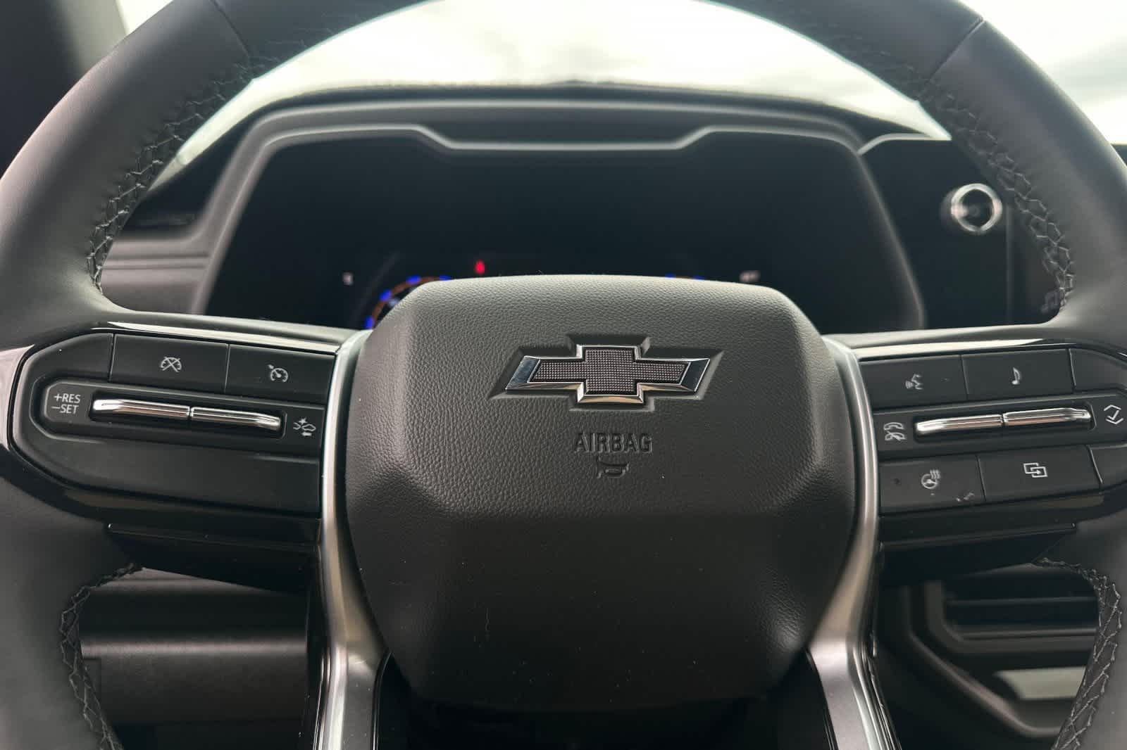 Thumbnail: 2026 Chevrolet Colorado - 25