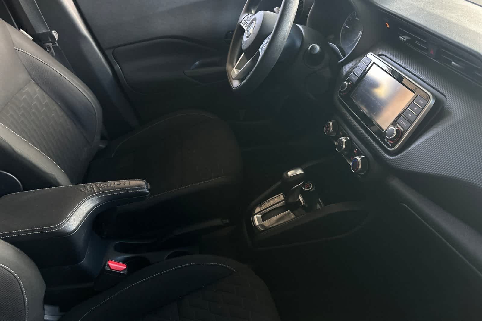 Thumbnail: 2021 Nissan Kicks - 18
