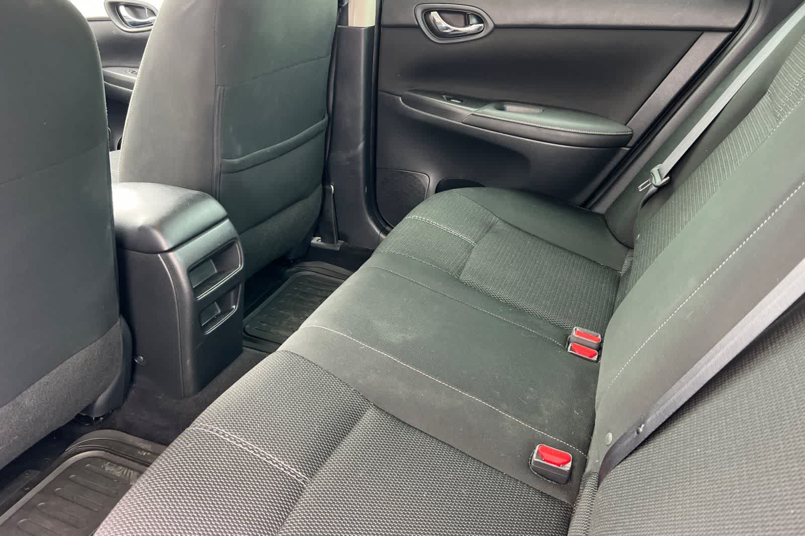 Thumbnail: 2018 Nissan Sentra - 5