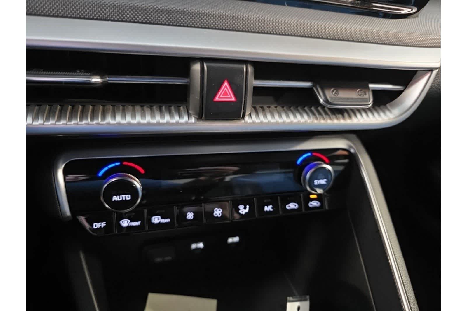 Thumbnail: 2021 Kia K5 - 24