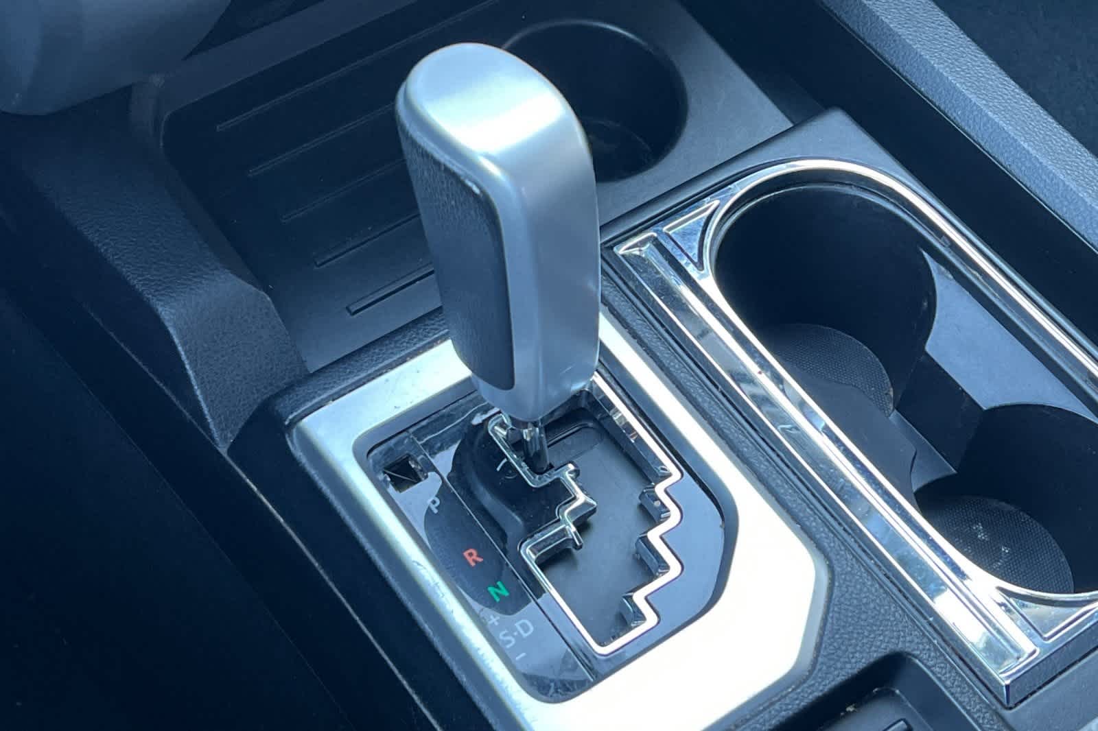 Thumbnail: 2016 Toyota Tundra - 23