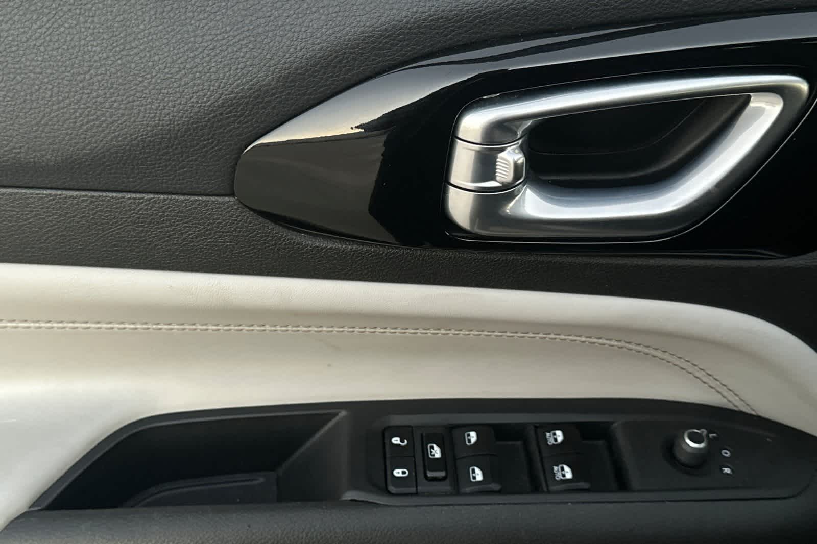 Thumbnail: 2024 Jeep Compass - 13