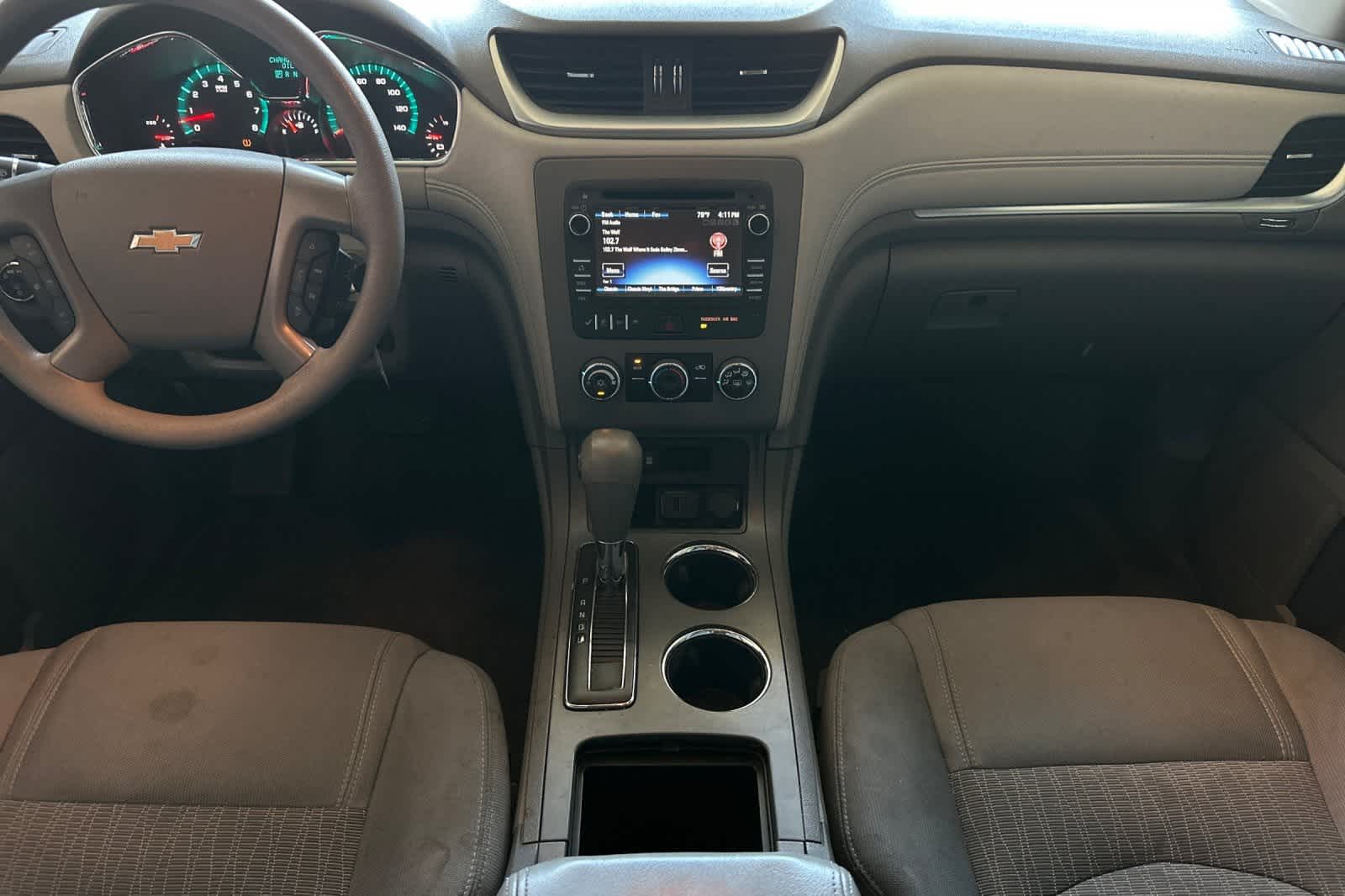 Thumbnail: 2017 Chevrolet Traverse - 4