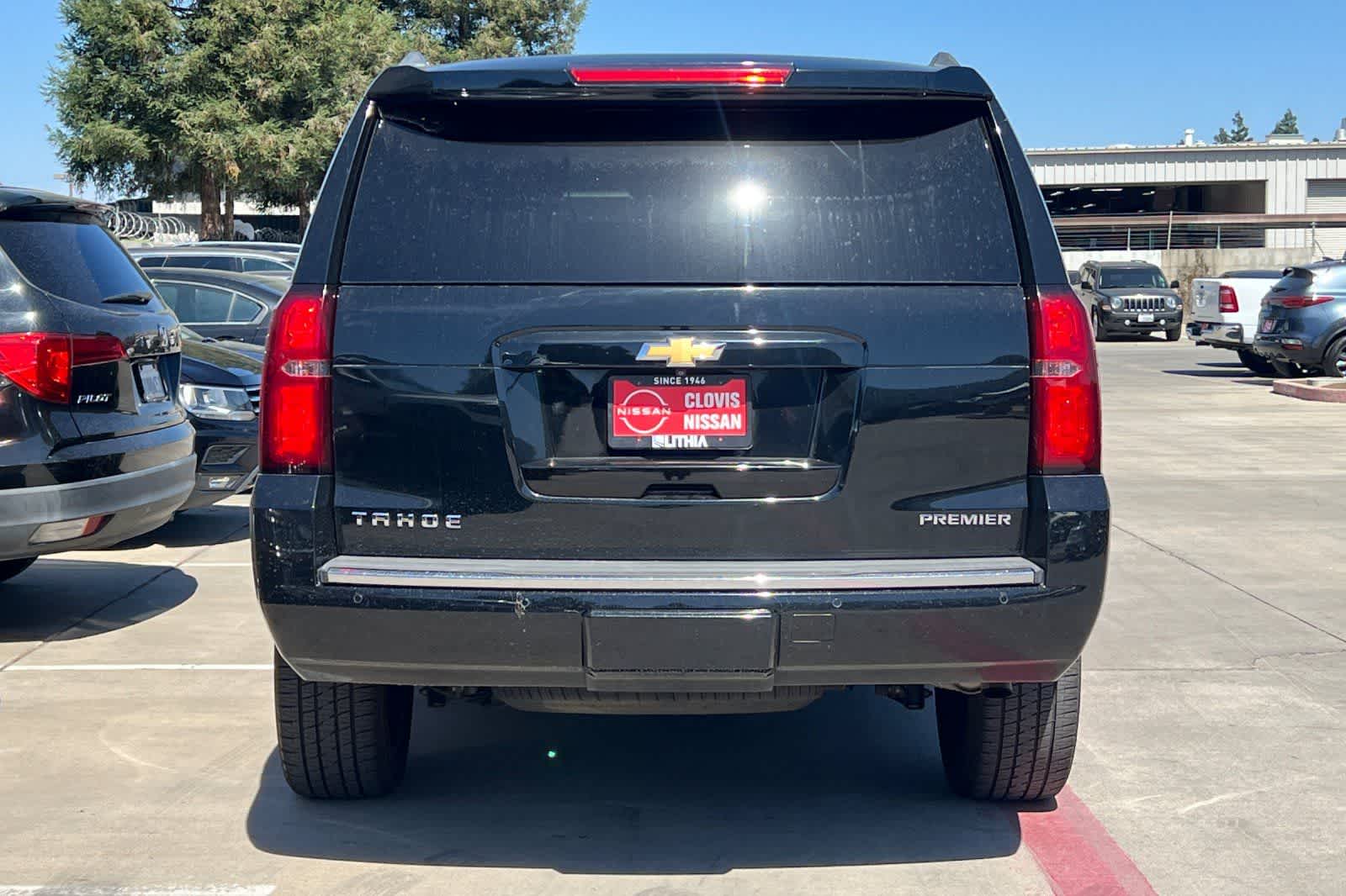 Thumbnail: 2019 Chevrolet Tahoe - 8