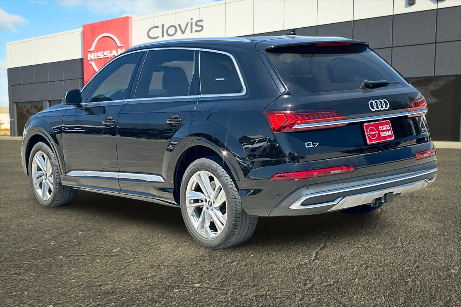 Thumbnail: 2021 Audi Q7 - 7
