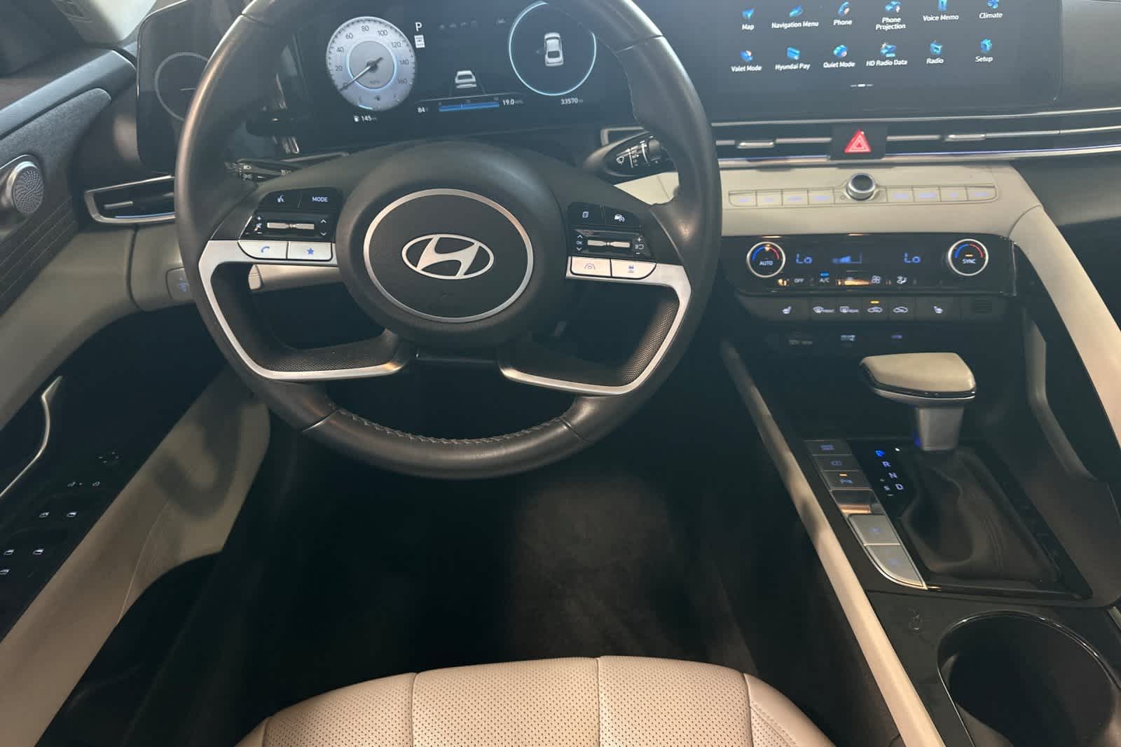 Thumbnail: 2024 Hyundai Elantra - 17