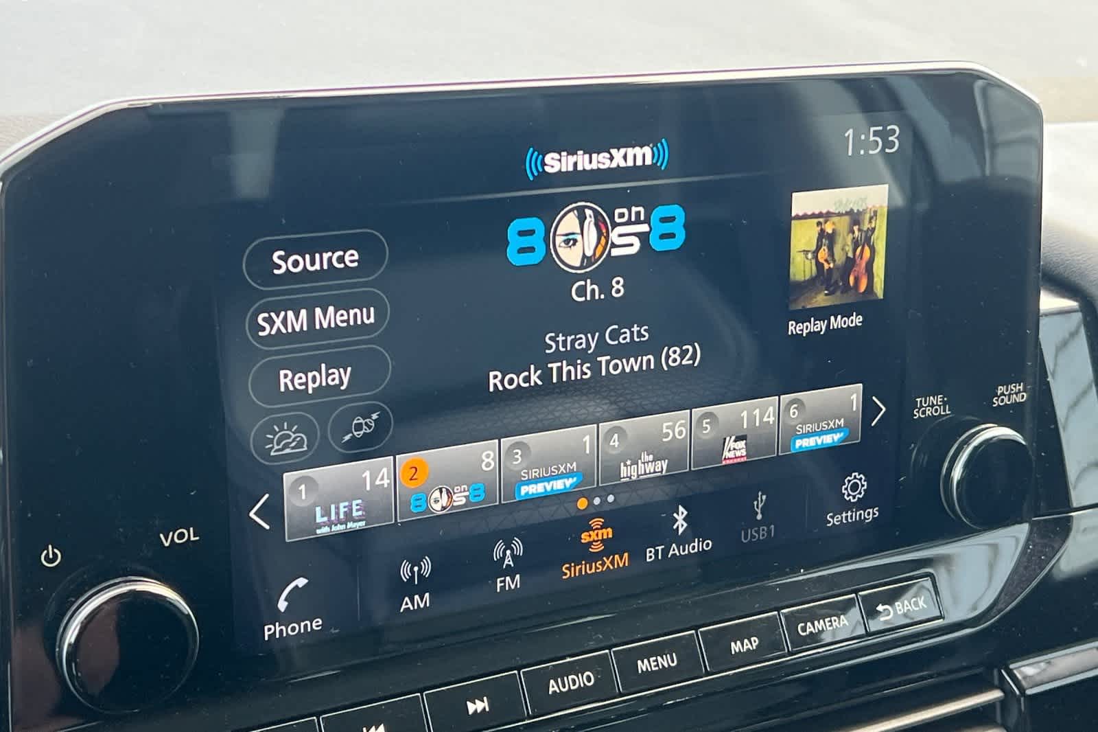 Thumbnail: 2023 Nissan Pathfinder - 20