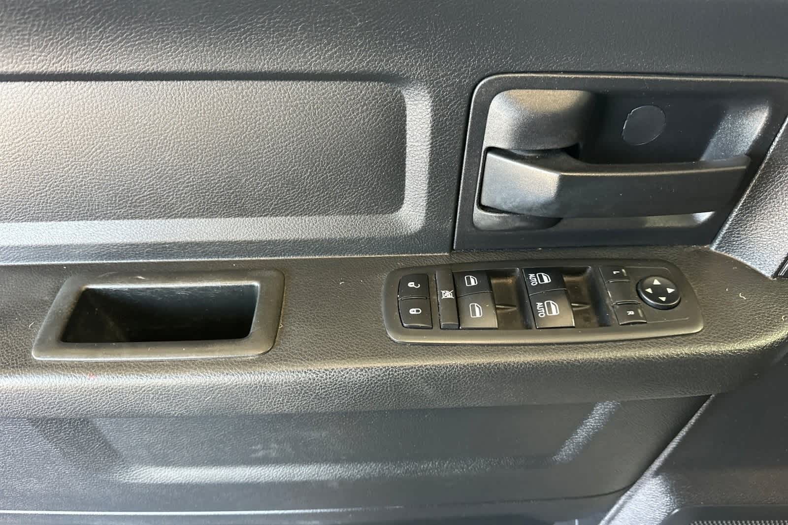 2017 RAM 1500 Express 25