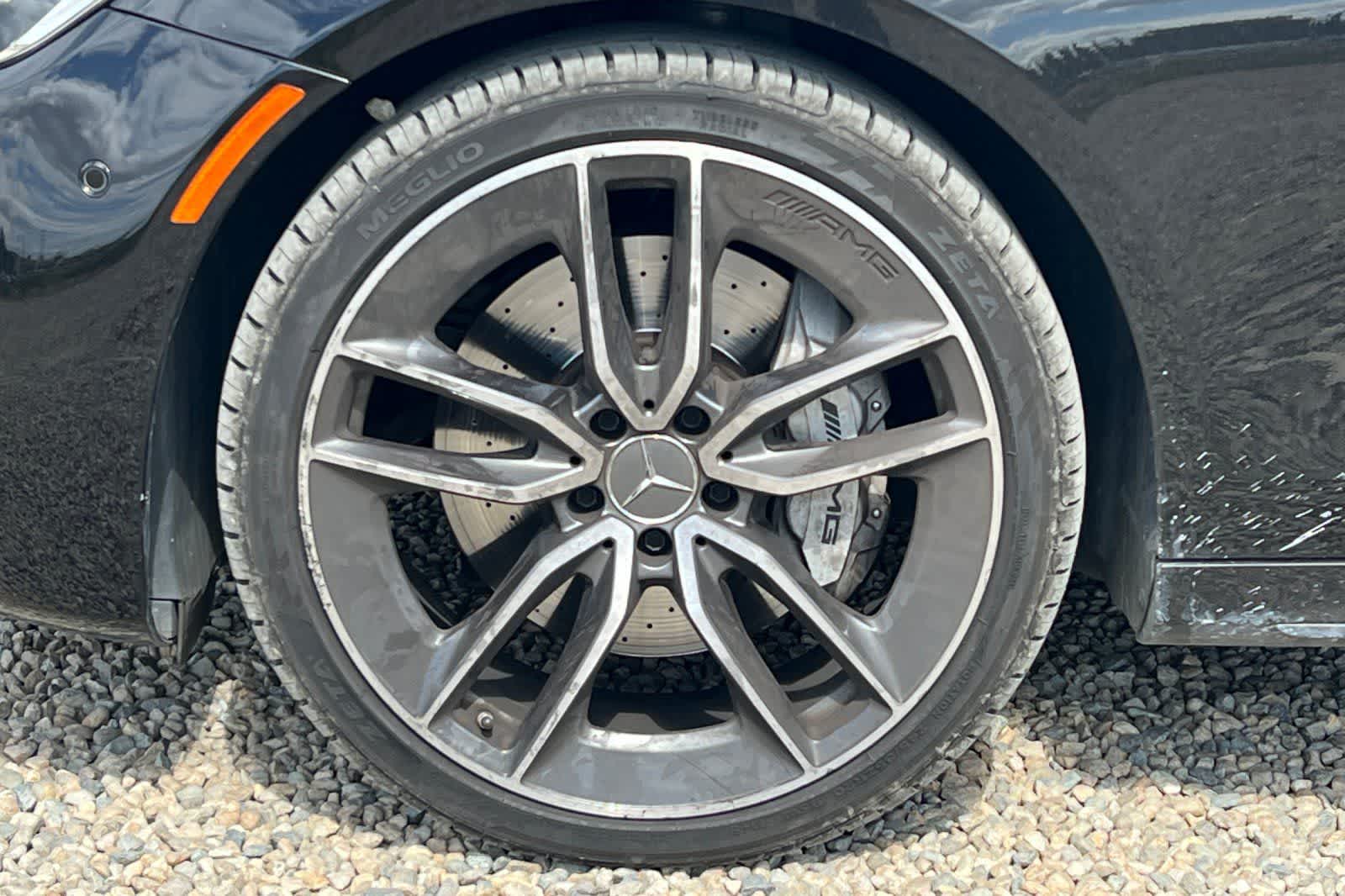Thumbnail: 2022 Mercedes-Benz E-Class - 12