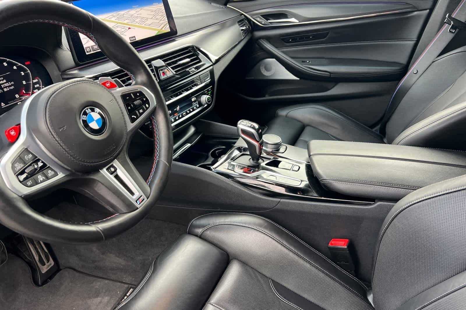 Thumbnail: 2021 BMW M5 - 12