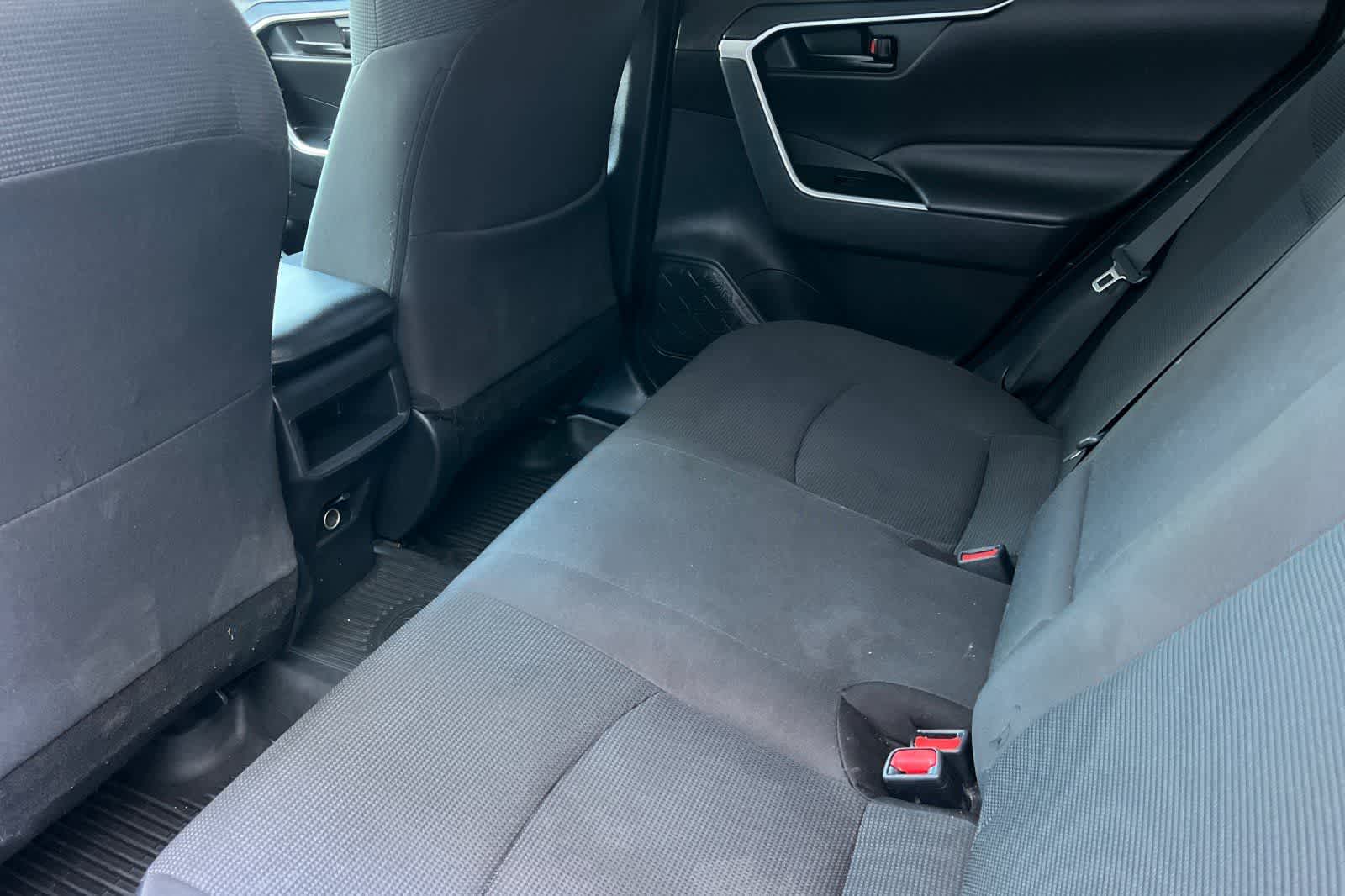 Thumbnail: 2021 Toyota RAV4 - 5