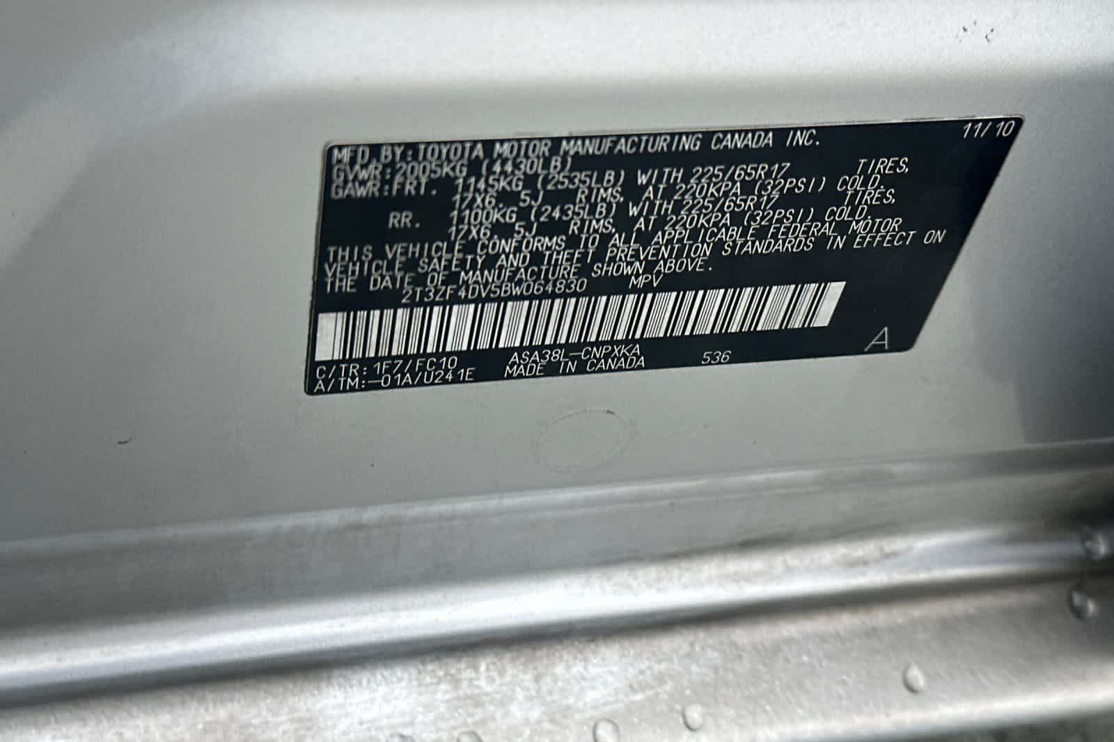 Thumbnail: 2011 Toyota RAV4 - 33