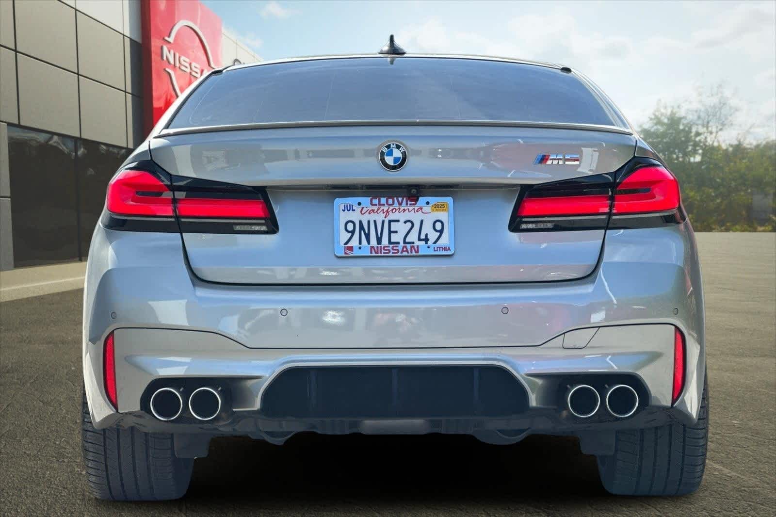Thumbnail: 2021 BMW M5 - 8