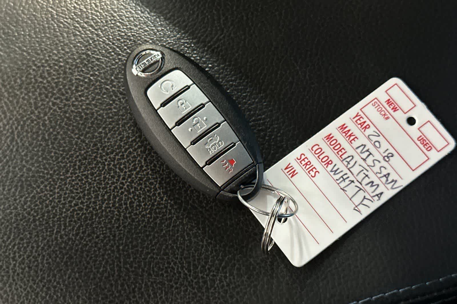 Thumbnail: 2018 Nissan Altima - 28