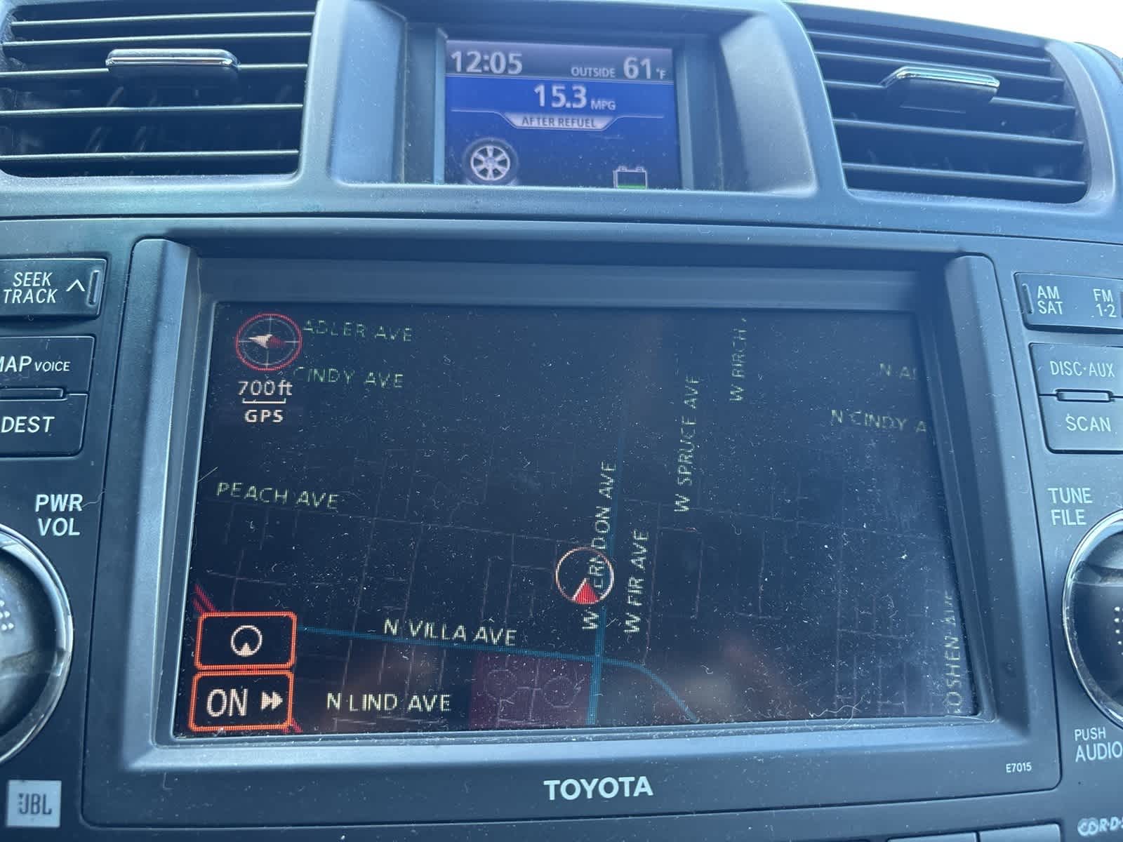 Thumbnail: 2010 Toyota Highlander - 15