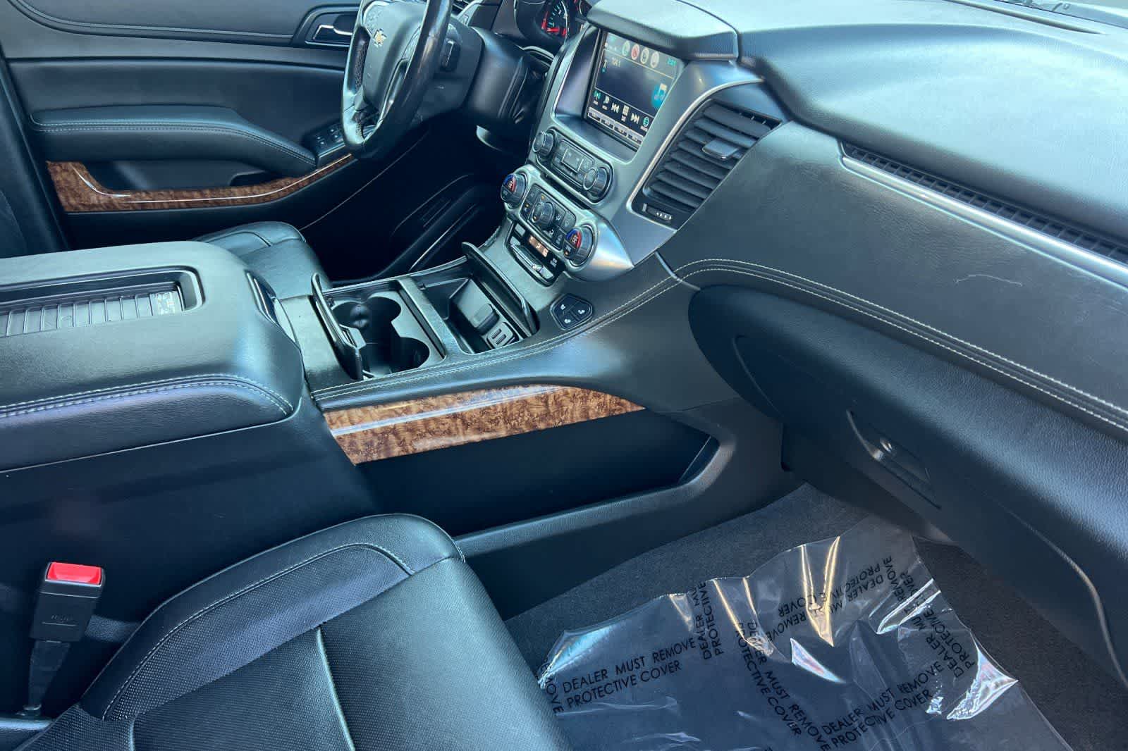 Thumbnail: 2020 Chevrolet Tahoe - 20