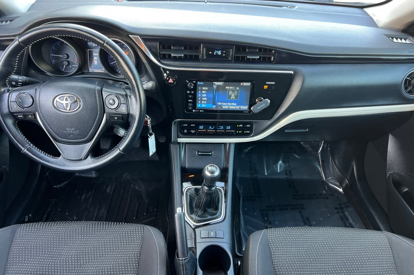 Thumbnail: 2018 Toyota Corolla iM - 4