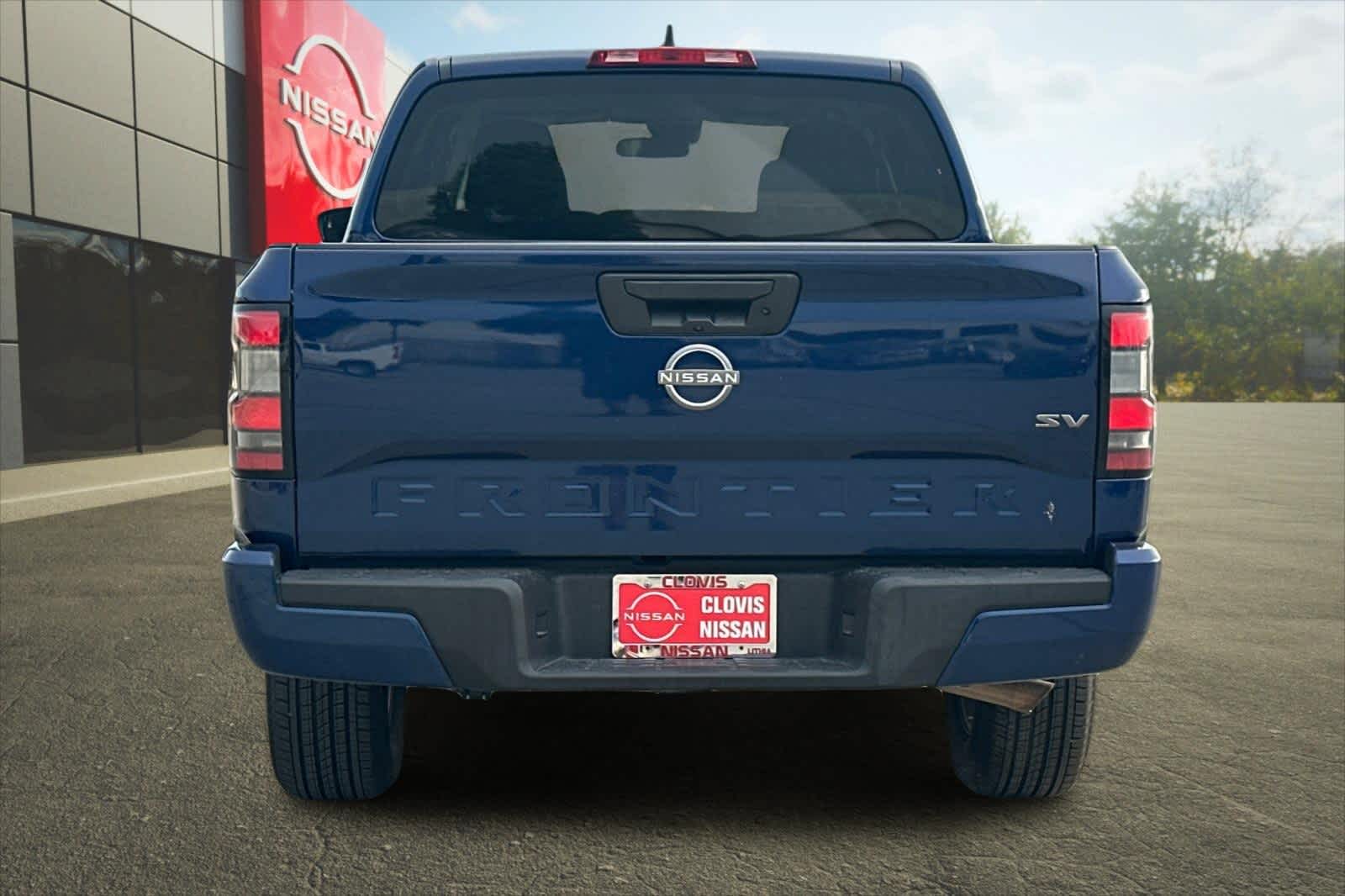 Thumbnail: 2022 Nissan Frontier - 8
