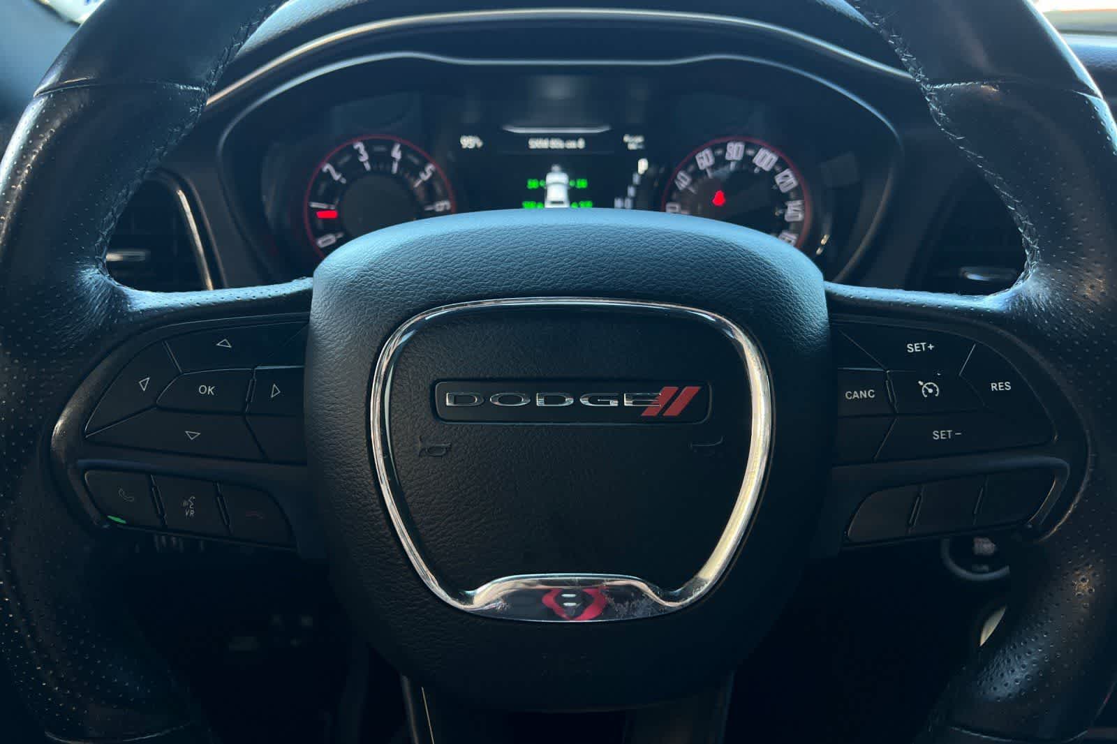 Thumbnail: 2018 Dodge Challenger - 27