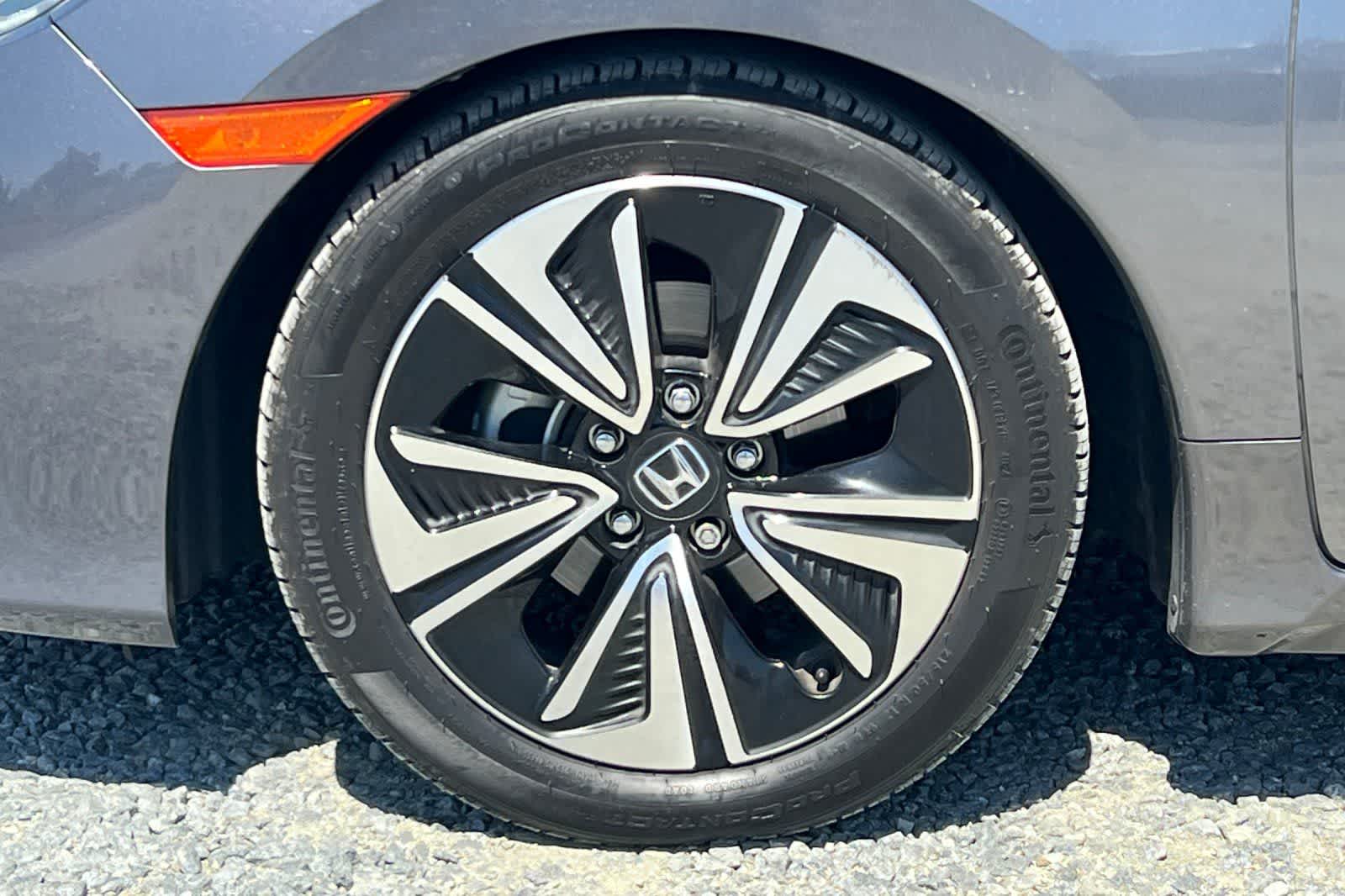 Thumbnail: 2018 Honda Civic - 12