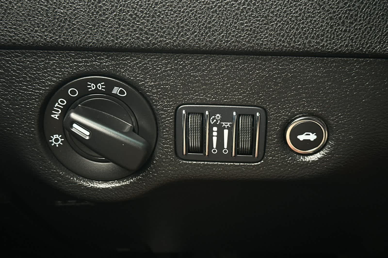 Thumbnail: 2023 Dodge Charger - 32