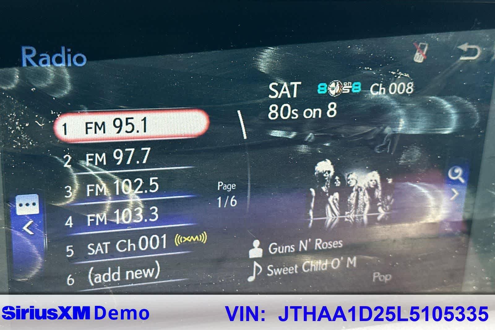 Thumbnail: 2020 Lexus IS - 28