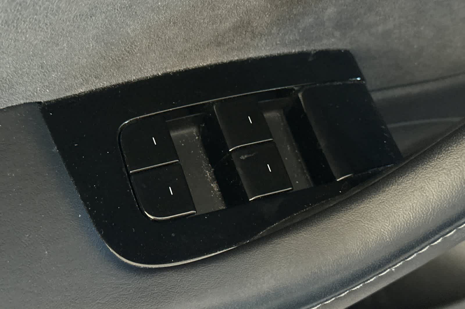 Thumbnail: 2020 Tesla Model 3 - 16