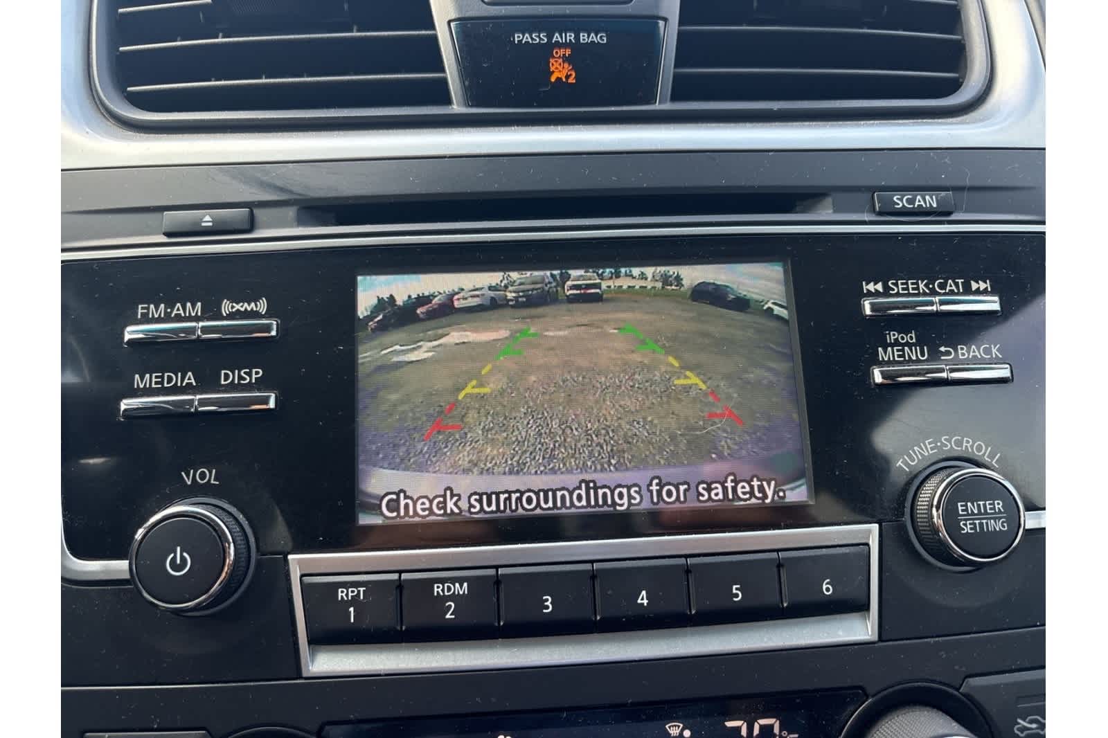 Thumbnail: 2017 Nissan Altima - 17