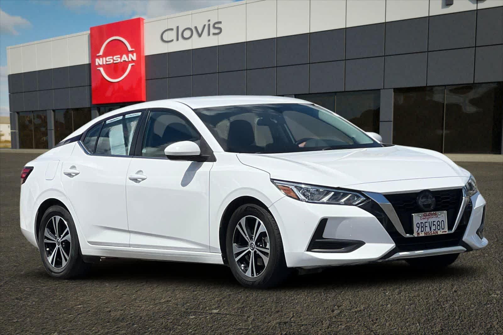 Thumbnail: 2022 Nissan Sentra - 10