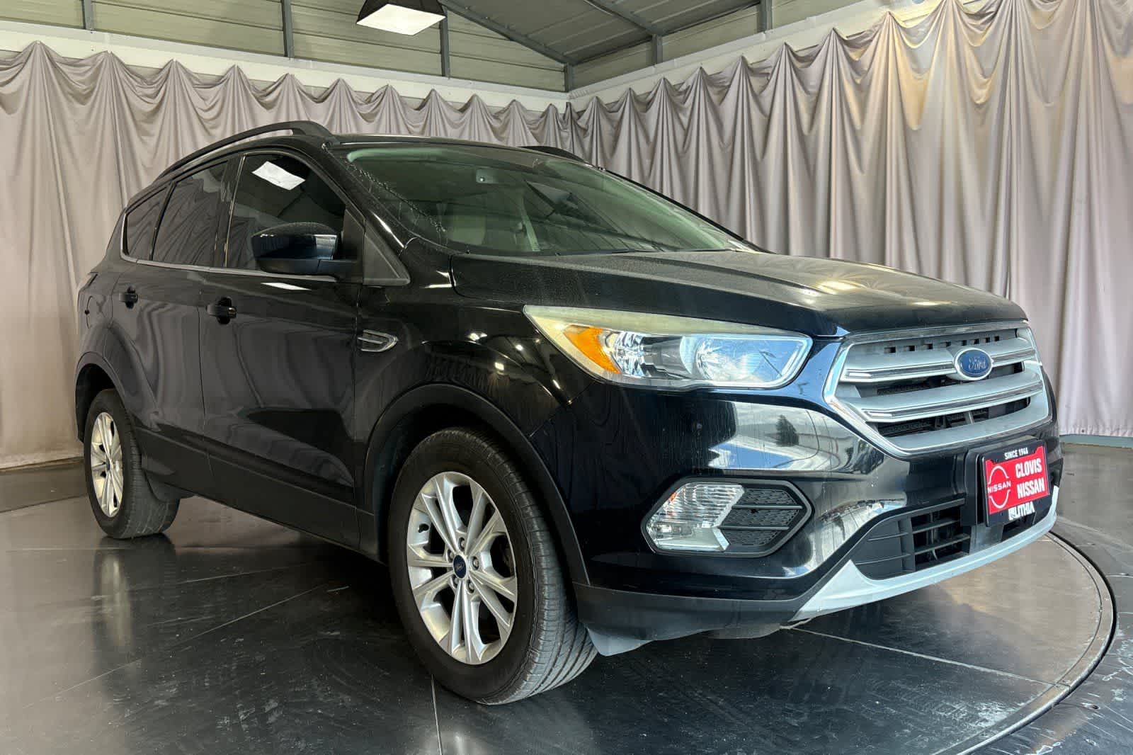 Thumbnail: 2018 Ford Escape - 10
