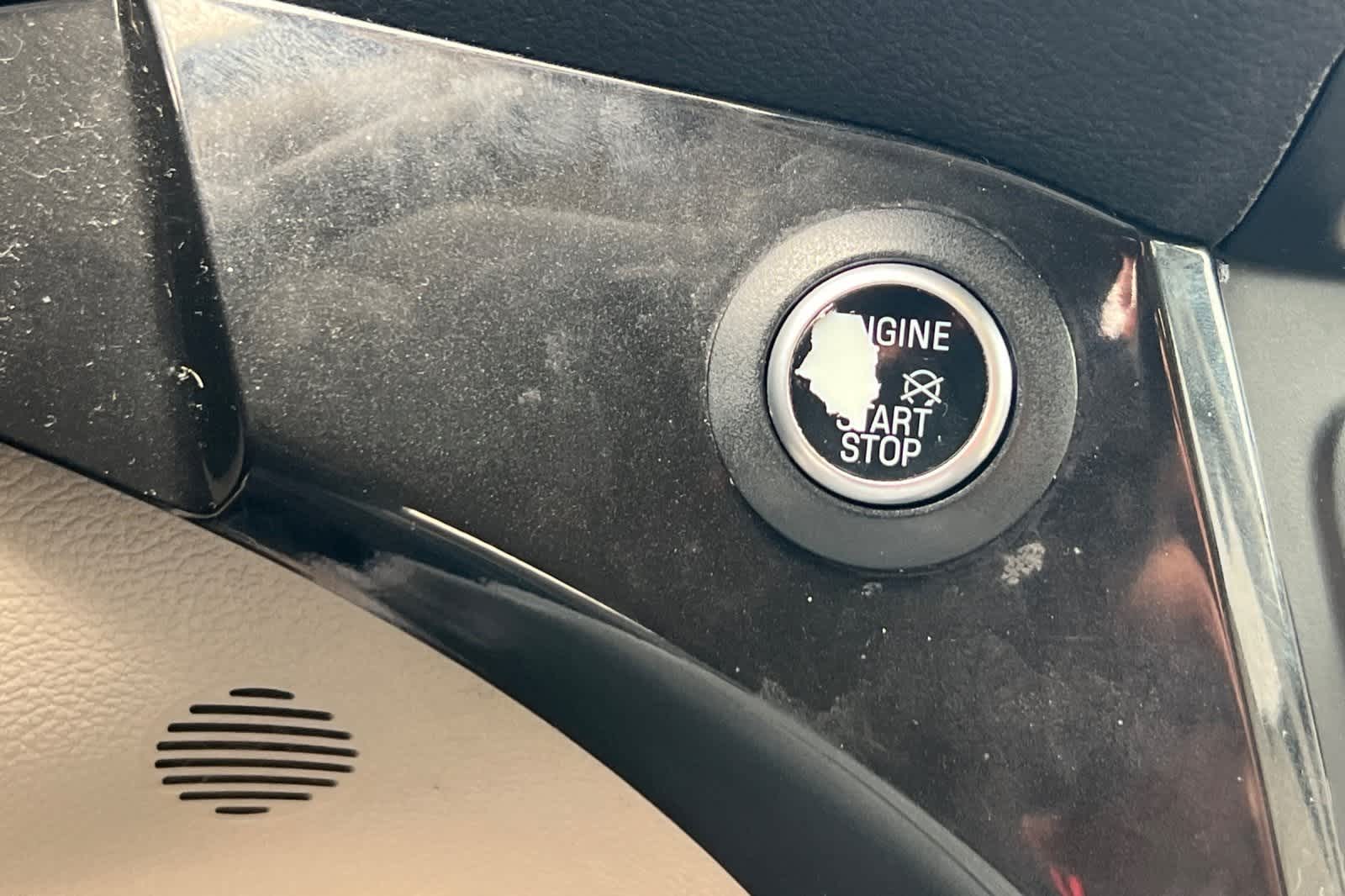 Thumbnail: 2017 Ford Escape - 26