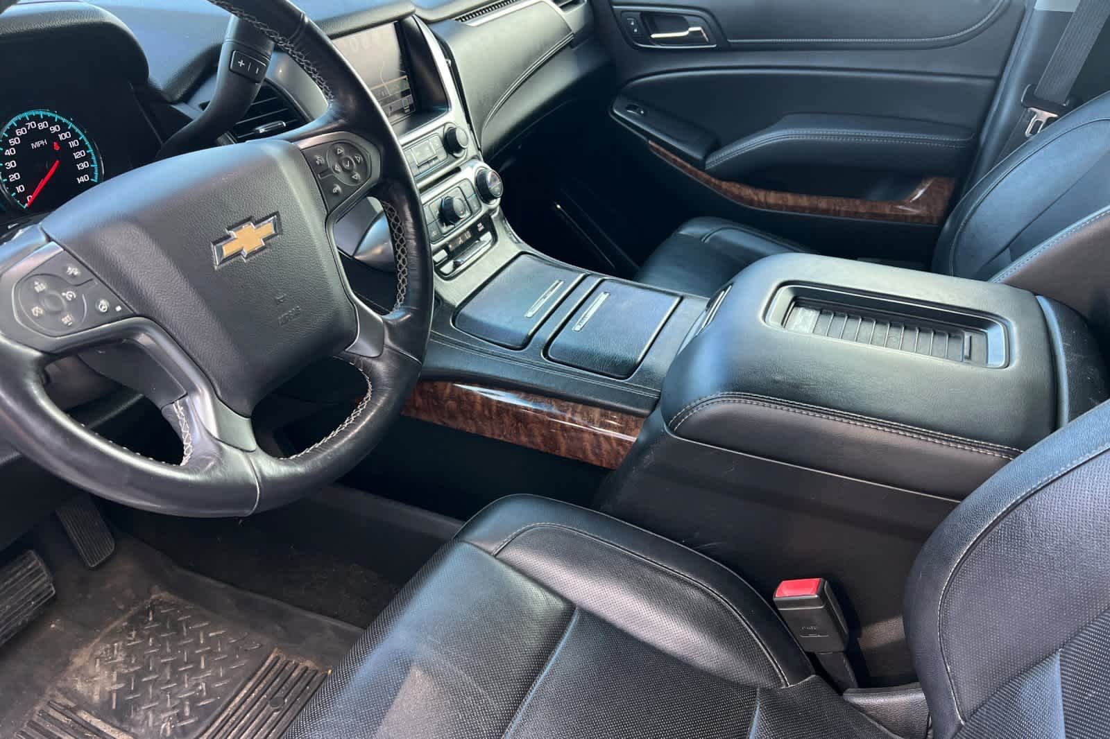 Thumbnail: 2016 Chevrolet Tahoe - 14