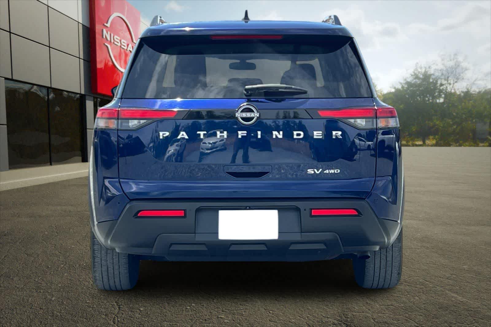 Thumbnail: 2022 Nissan Pathfinder - 7