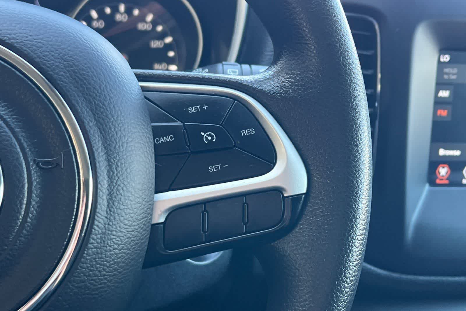 Thumbnail: 2021 Jeep Compass - 29