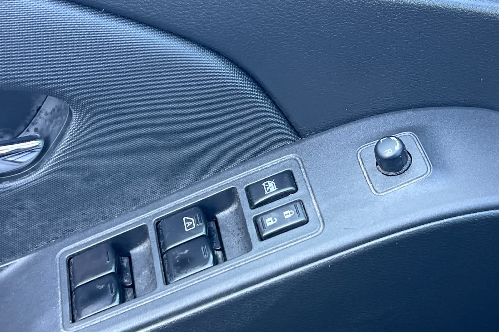 Thumbnail: 2024 Nissan Frontier - 14