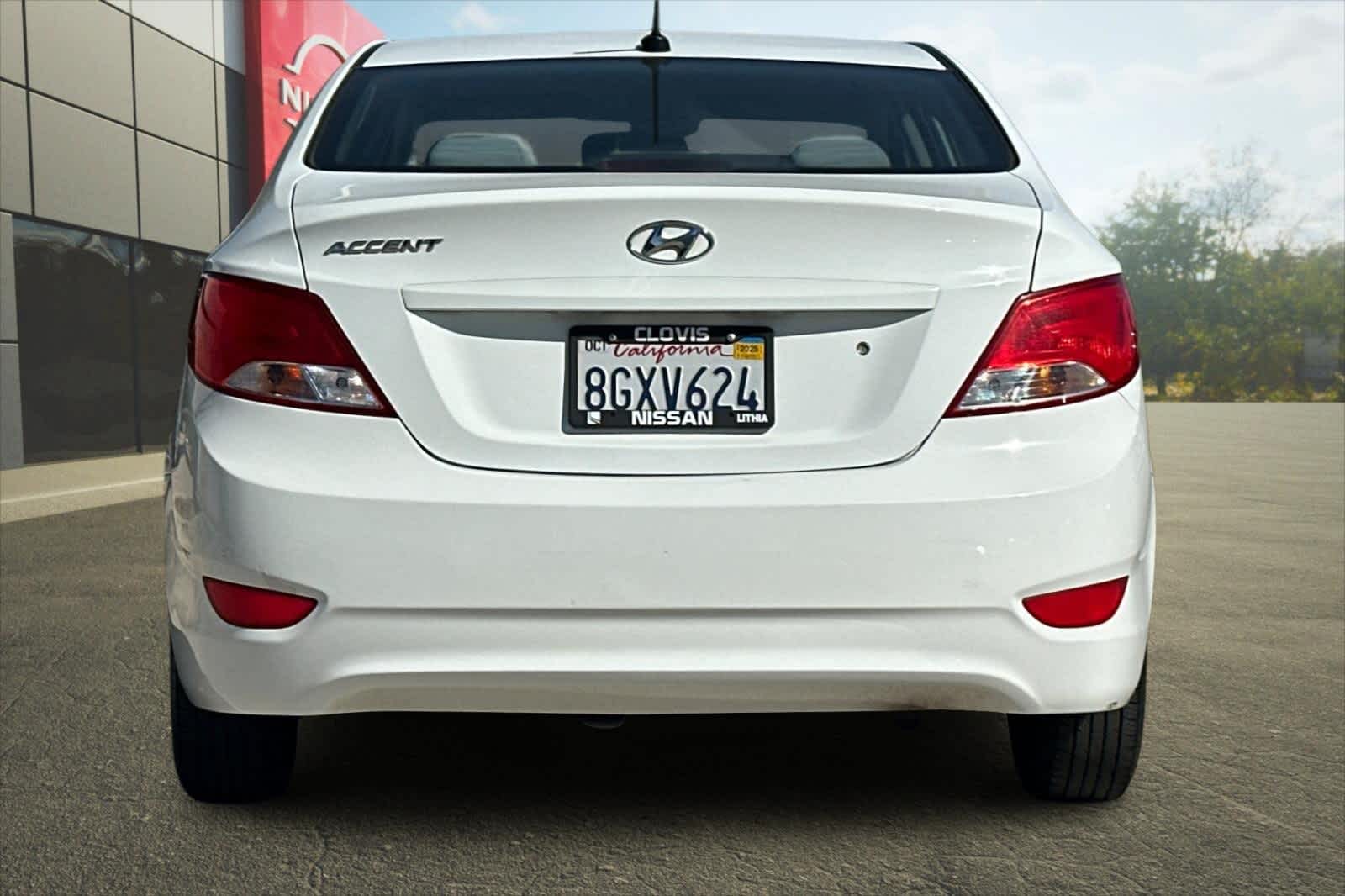 Thumbnail: 2017 Hyundai Accent - 8