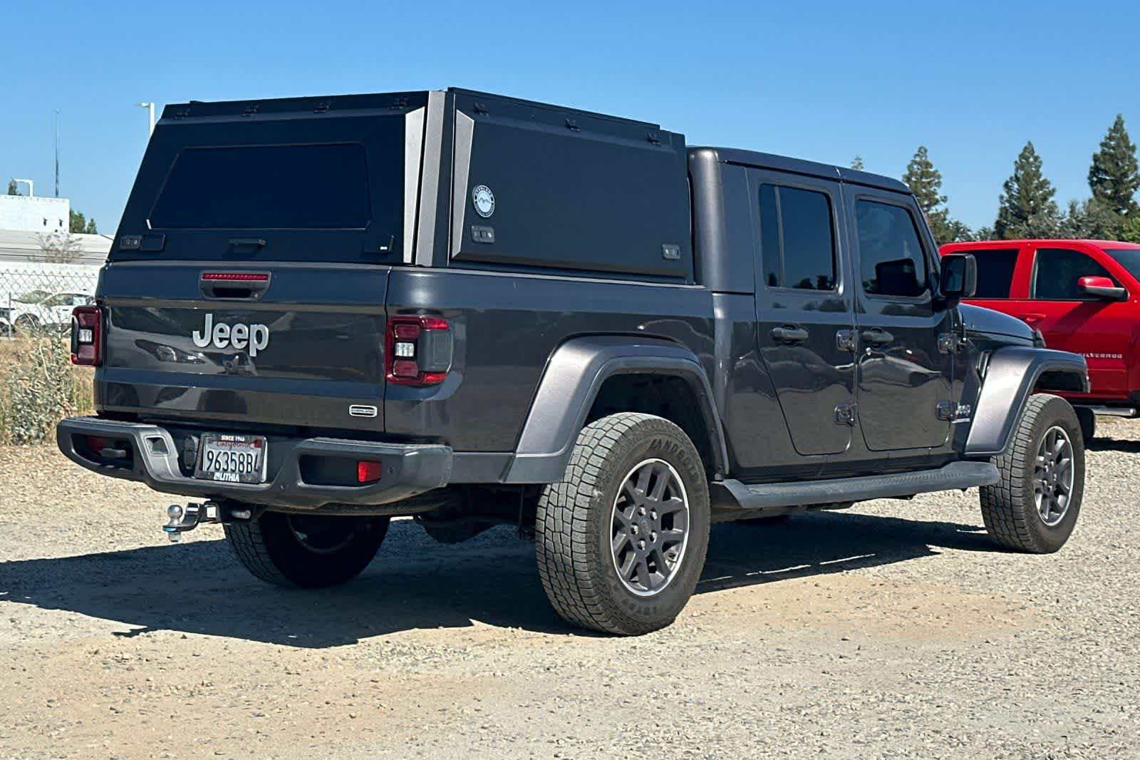 Thumbnail: 2022 Jeep Gladiator - 3
