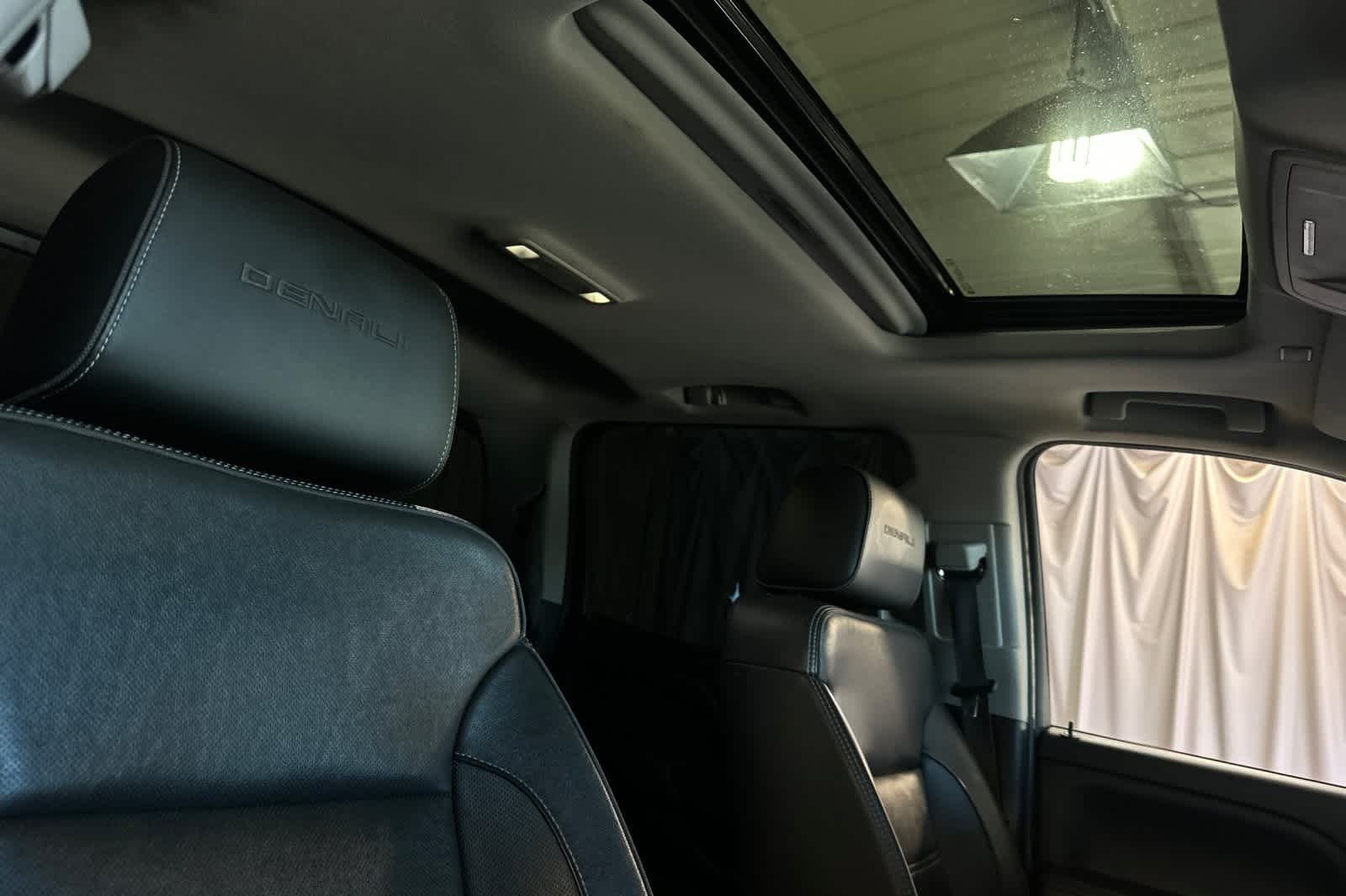 Thumbnail: 2019 GMC Sierra 3500 - 20